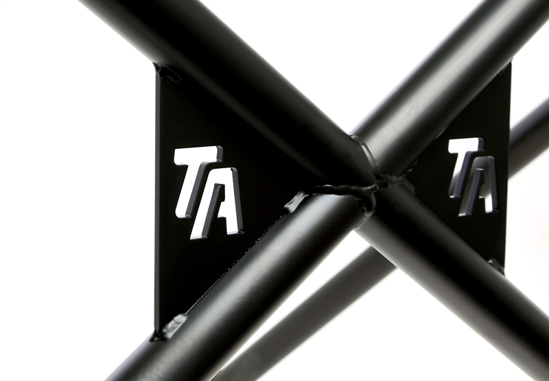 TA Technix Überrollbügel schwarz mit Logo passend für VW Golf IV Typ 1J